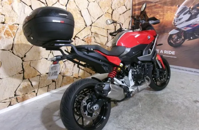 BMW F 900 XR A2