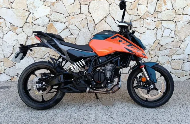 KTM 125 2025