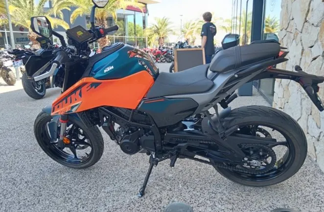 KTM 125 2025