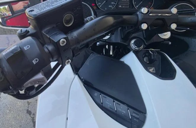 HONDA 1300 C-ABS 2014