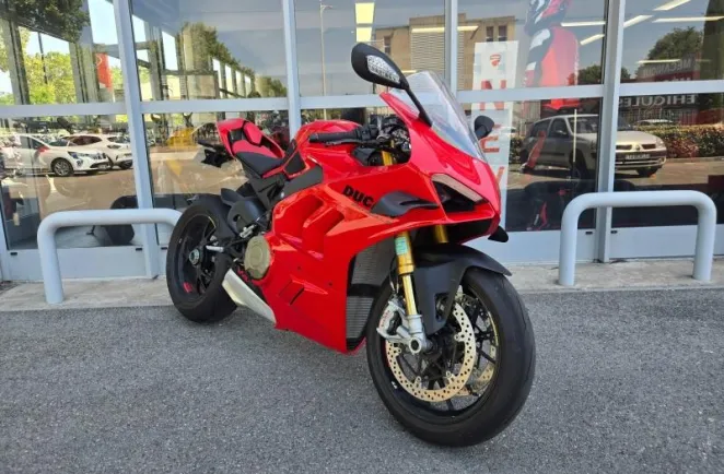 DUCATI V4 S