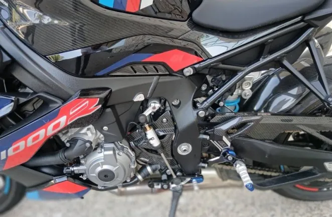BMW 1000 R