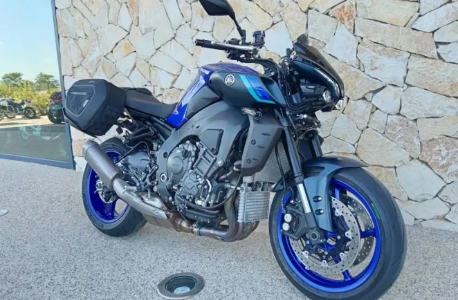 YAMAHA 1000 2024 + options.  MT10