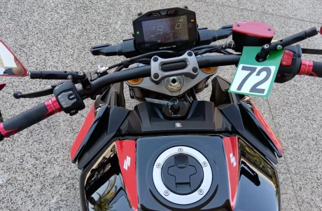SUZUKI 1000 2022 1ére main