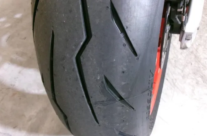 APRILIA RS 660 2025 105cv + RIZOMA