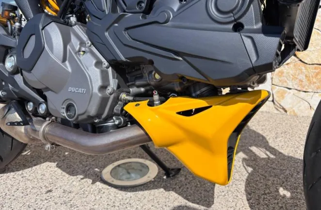 DUCATI Monster 937 Senna