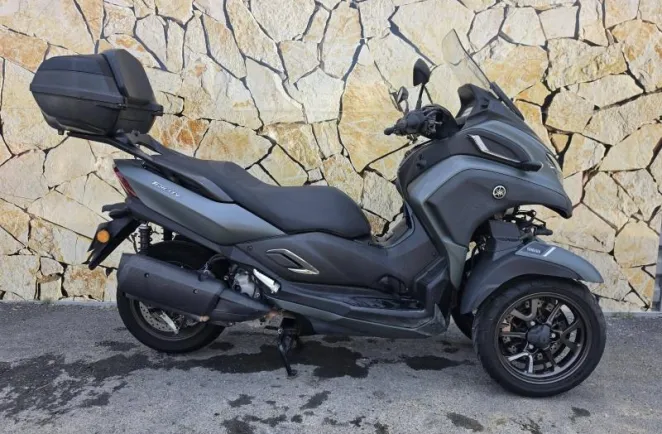 YAMAHA 300 ABS