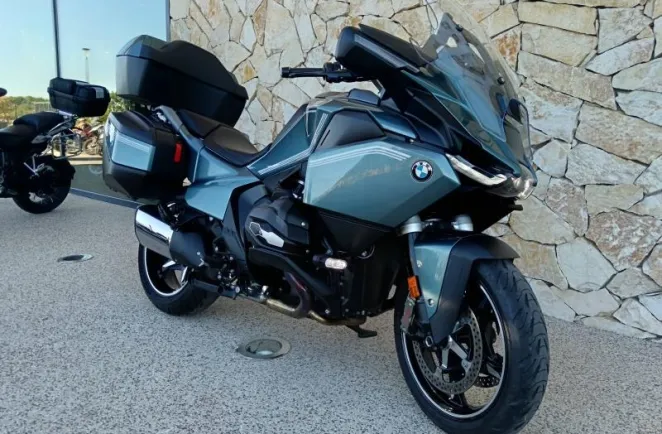 BMW 1300 RT boite auto full options + 719. GA 5 ANS