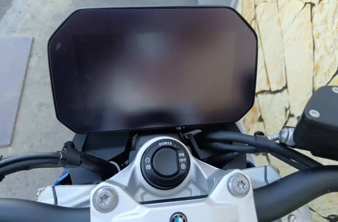 BMW F 900 R 2025