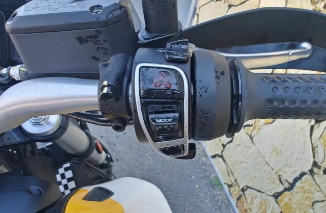 MOTO-GUZZI 850 Euro 5