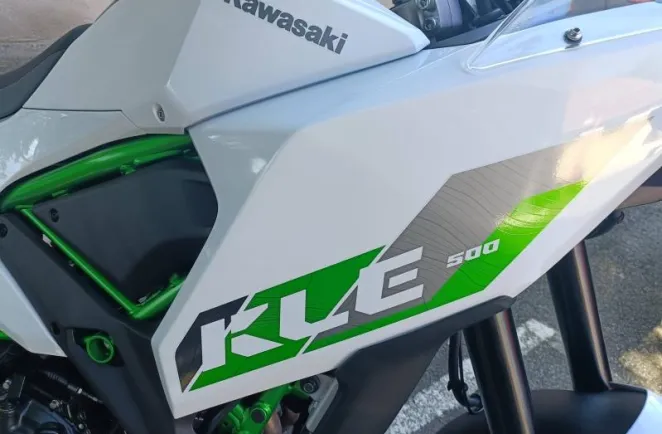 KAWASAKI 500 SE 1er main a saisir