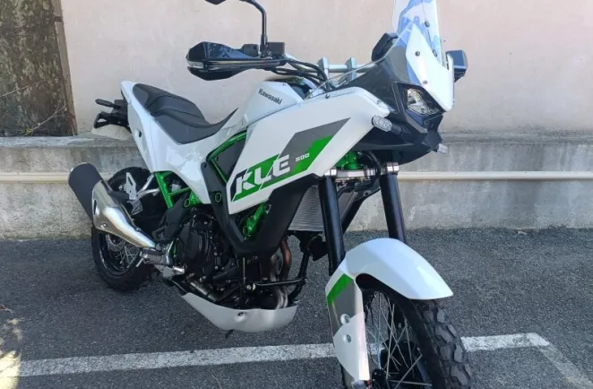 KAWASAKI 500 SE 1er main a saisir
