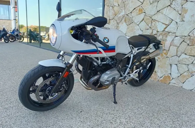BMW 1200 NineT Racer + Capot de selle 6500km