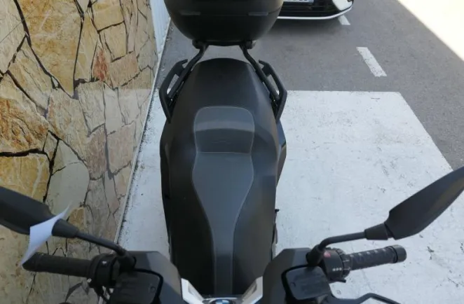 BMW 400 X Pack Confort + Top Case