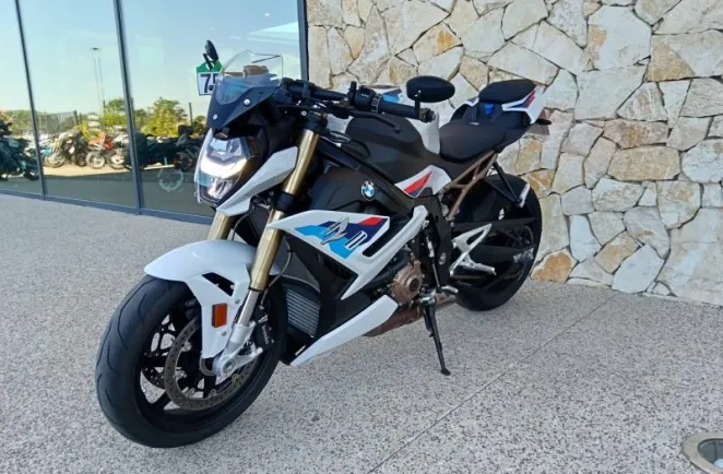 BMW 1000 R FULL PACK
