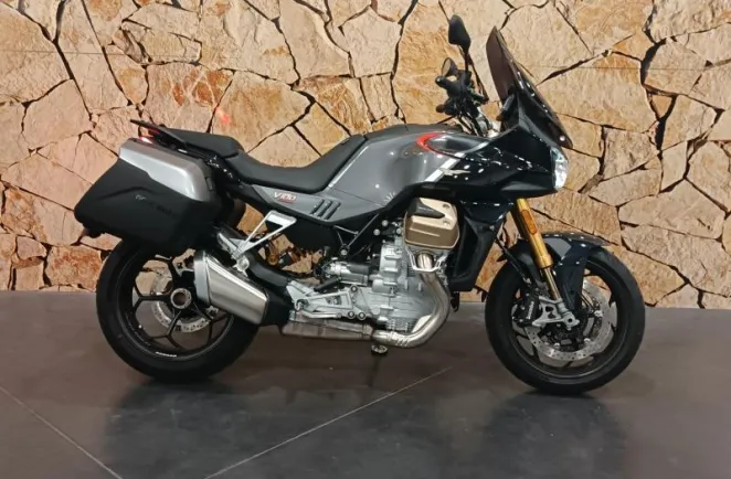 MOTO-GUZZI V100 Mandello 1000
