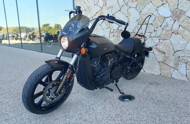 INDIAN Scout Rogue 1133
