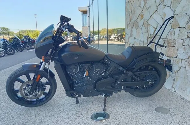 INDIAN Scout Rogue 1133