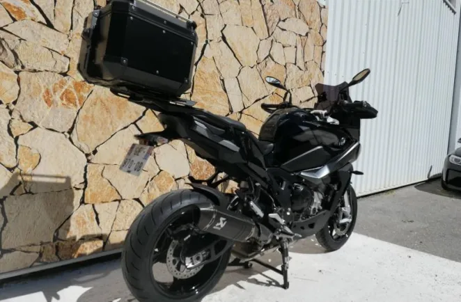BMW 1000 XR Style Triple Black + Options