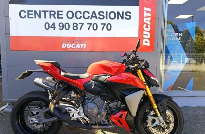 DUCATI Streetfighter V2 S 1ère main garantie 17/06/2027