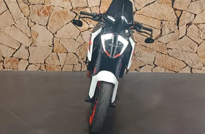 KTM Super Duke 1290 R ABS 2018