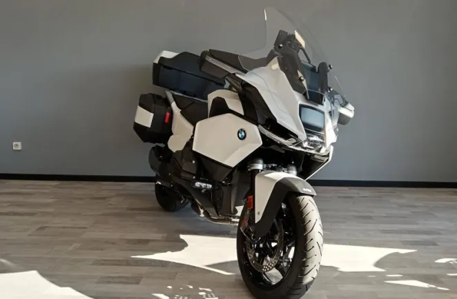BMW 1300 RT boite auto