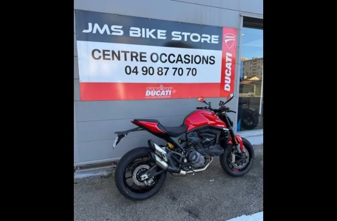 DUCATI Monster 937