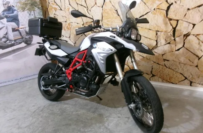 BMW F 800 GS A2 + AKRAPOVIC + TOP CASE + ESA