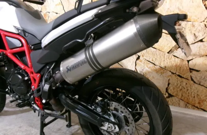 BMW F 800 GS A2 + AKRAPOVIC + TOP CASE + ESA