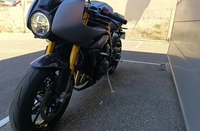 TRIUMPH Speed Triple 1200 RR BREITLING 1ERE MAIN GTIE 21/06/2028