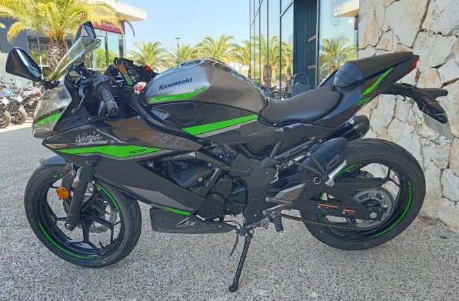 KAWASAKI 125 2024 + POT