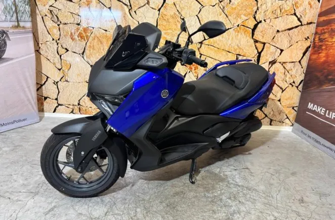 YAMAHA X-Max 125 2025