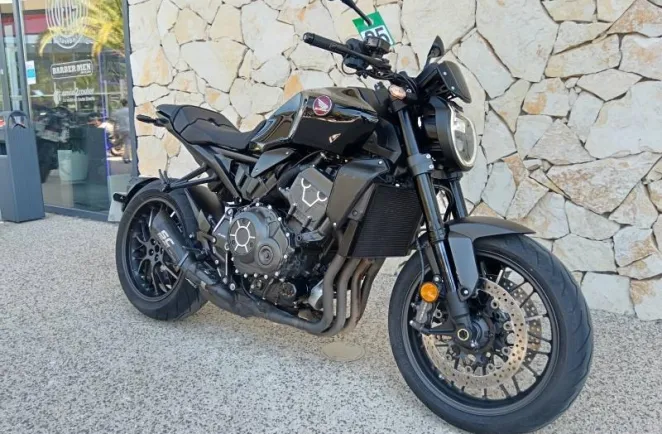 HONDA 1000 R+ 2023 Black edition