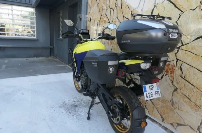 SUZUKI 800 DE + Options