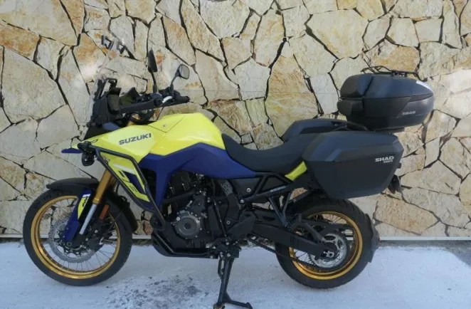 SUZUKI 800 DE + Options