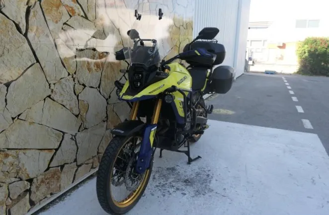 SUZUKI 800 DE + Options