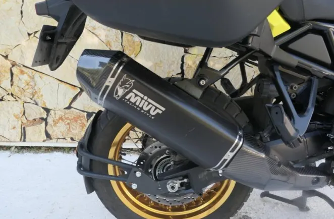 SUZUKI 800 DE + Options