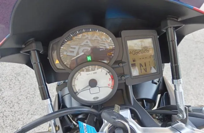 BMW F 800 R ABS
