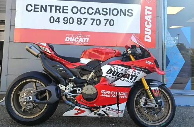 DUCATI Panigale V4 S mod 2025 1ère main- ligne complète