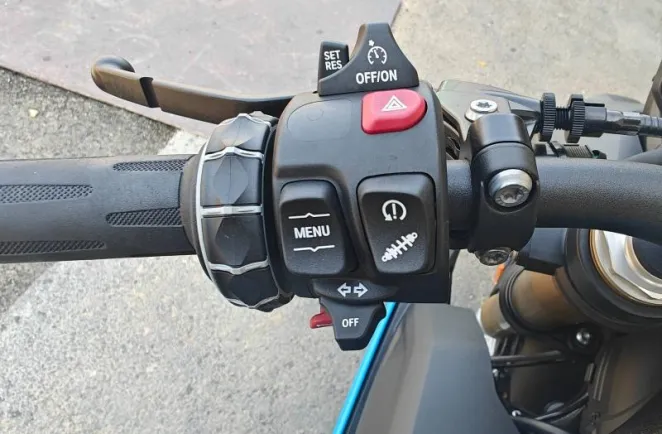 BMW 1000 R 2025 Finition PRO