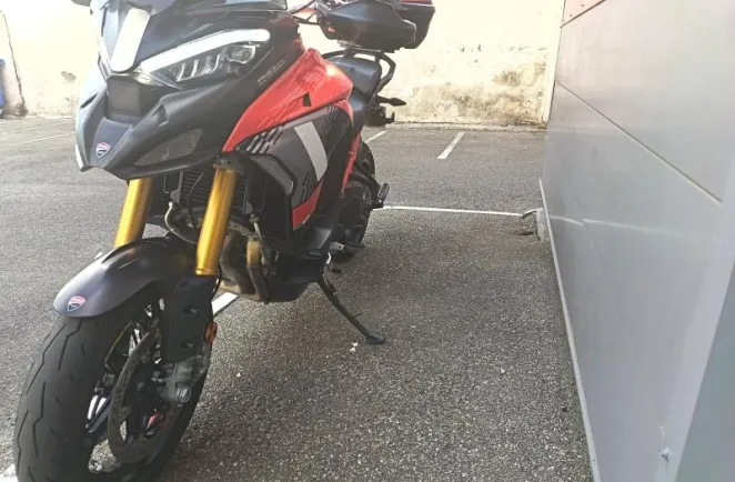DUCATI Multistrada V4 Pikes Peak Ligne complète + top case gtie 24/02/2029
