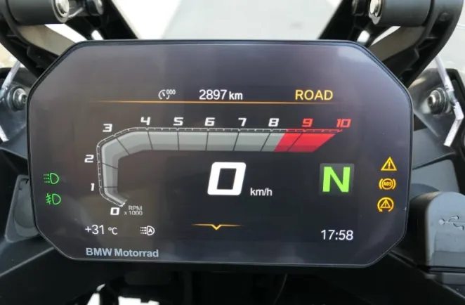 BMW 850 GS Adventure A2 Style Triple Black Finition Pro + Options