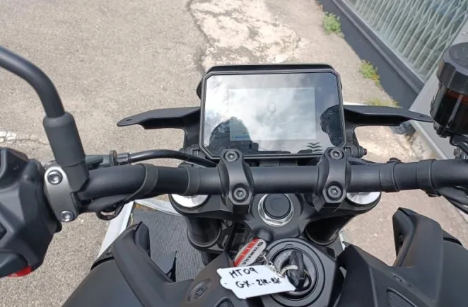 YAMAHA -09 900 REVISEE A SASIR