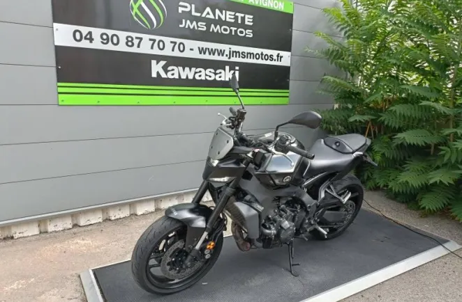 YAMAHA -09 900 REVISEE A SASIR