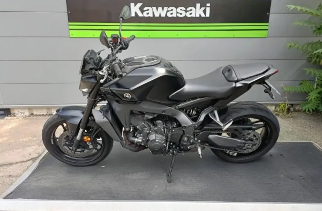 YAMAHA -09 900 REVISEE A SASIR