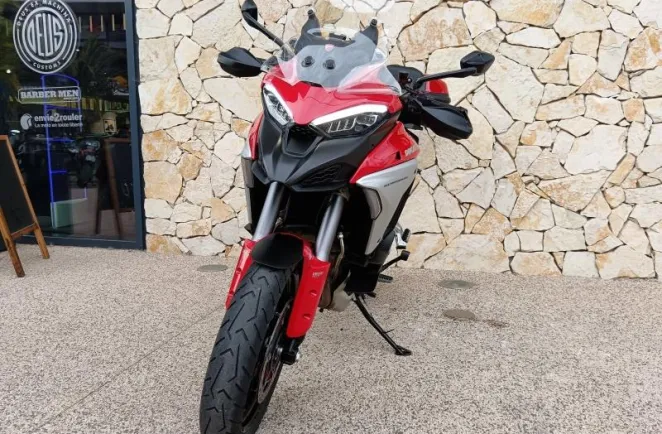 DUCATI V4 S 1160 Essential + options