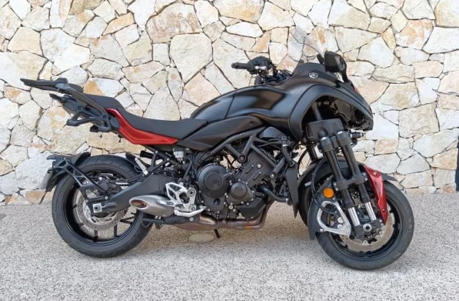 YAMAHA Niken GT 900 2020 Avec valises Yamaha.