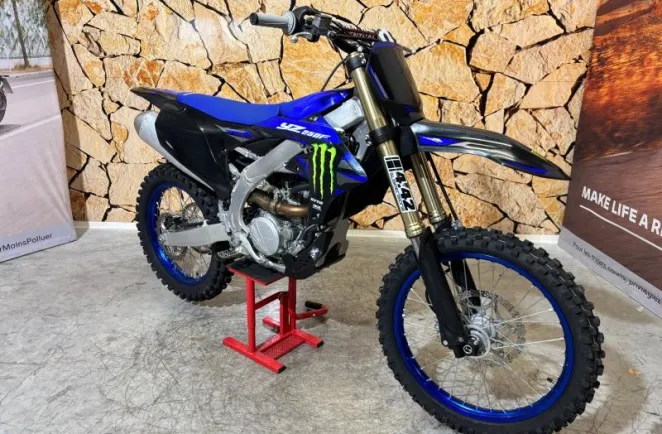 YAMAHA YZ 250 Monster 2025