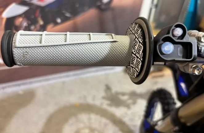 YAMAHA YZ 250 Monster 2025