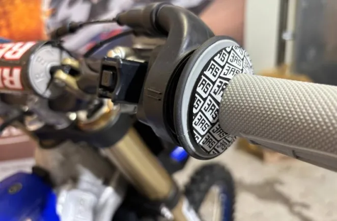 YAMAHA YZ 250 Monster 2025